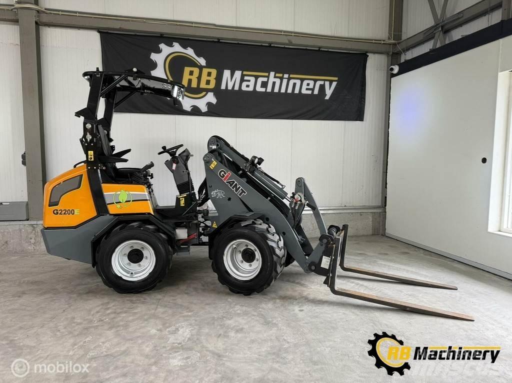 GiANT G2200E Wielladers