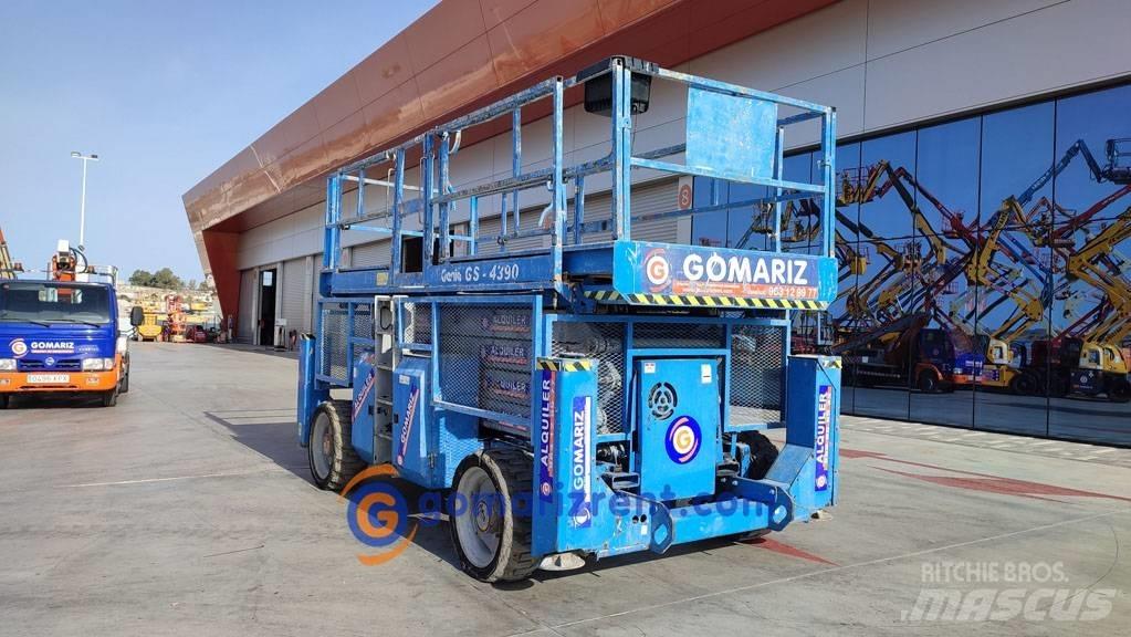 Genie GS 4390 RT Schaarhoogwerkers