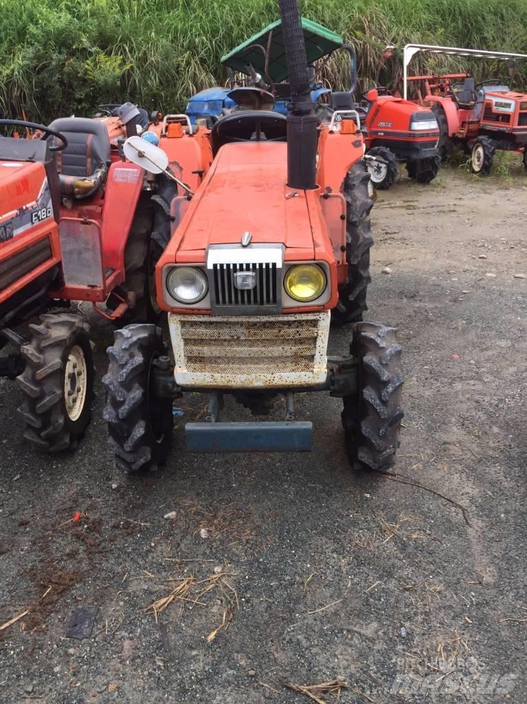 Kubota L2202DT Tractoren
