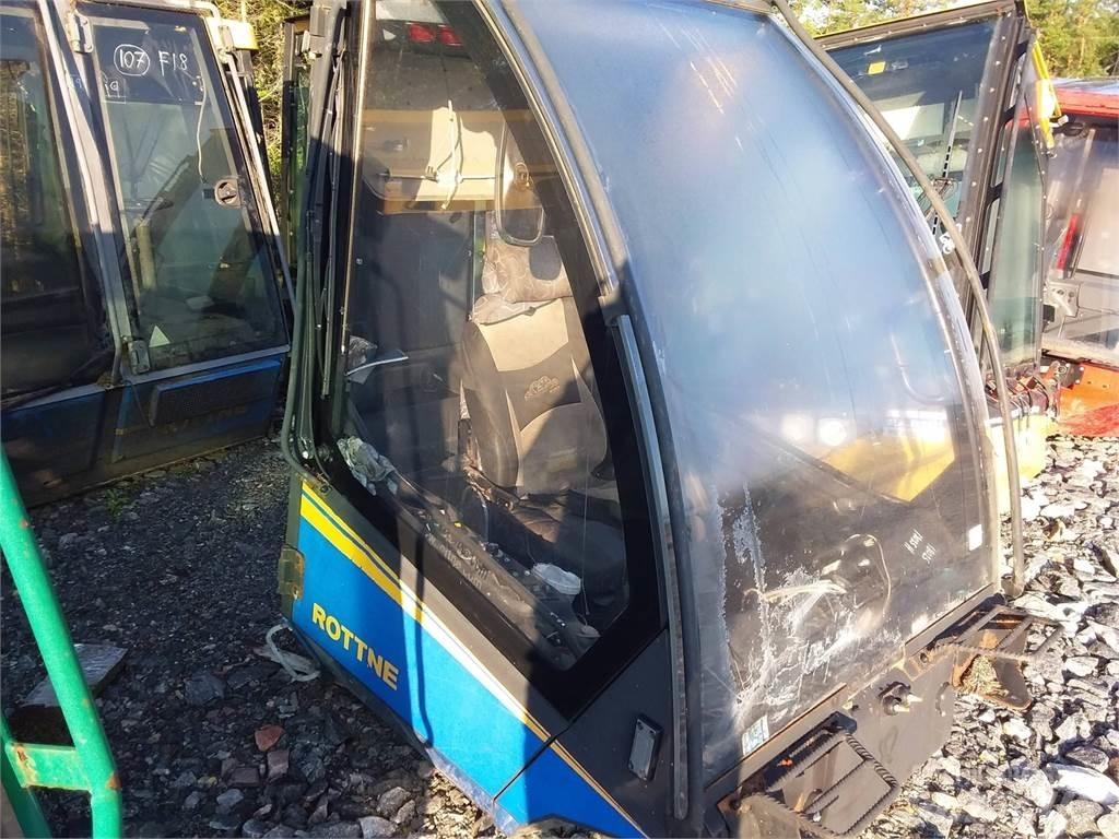 Rottne H20 Cabine en interieur
