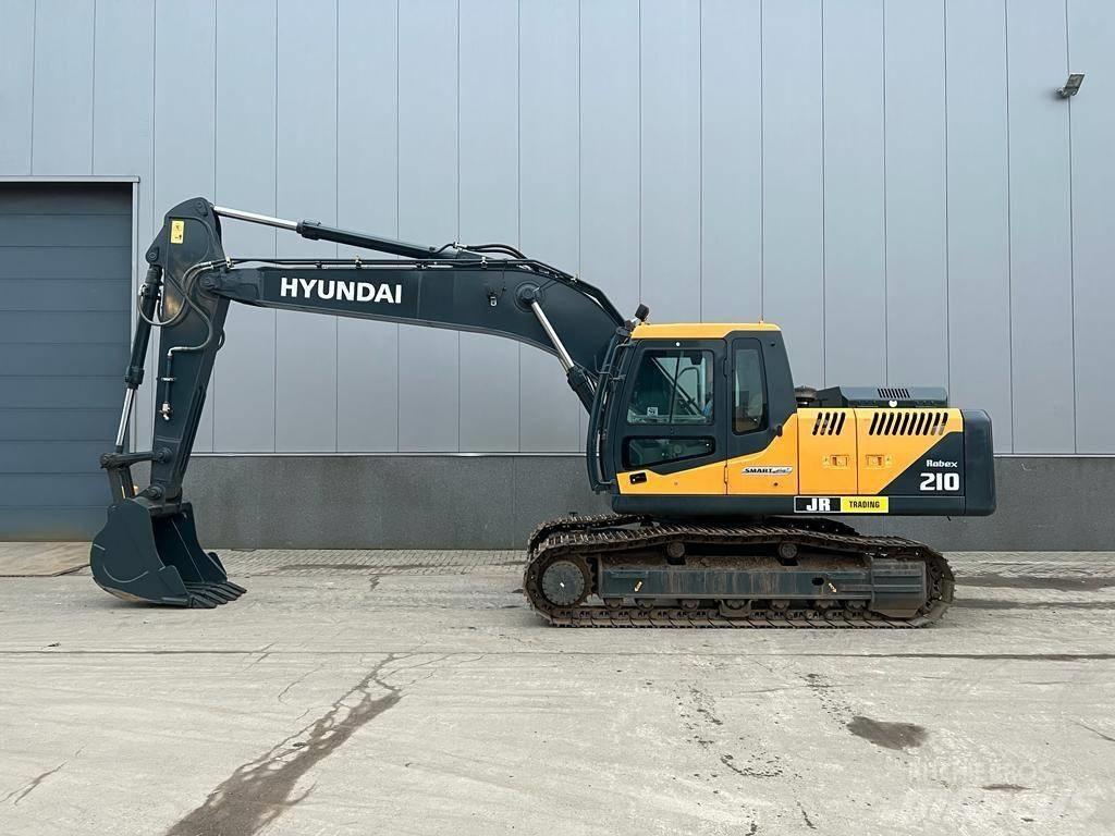 Hyundai R 210 Rupsgraafmachines
