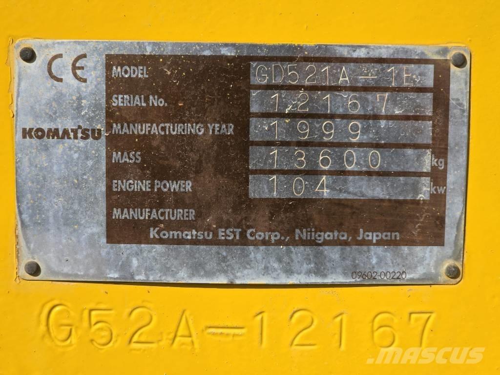 Komatsu GD521A-1 Graders