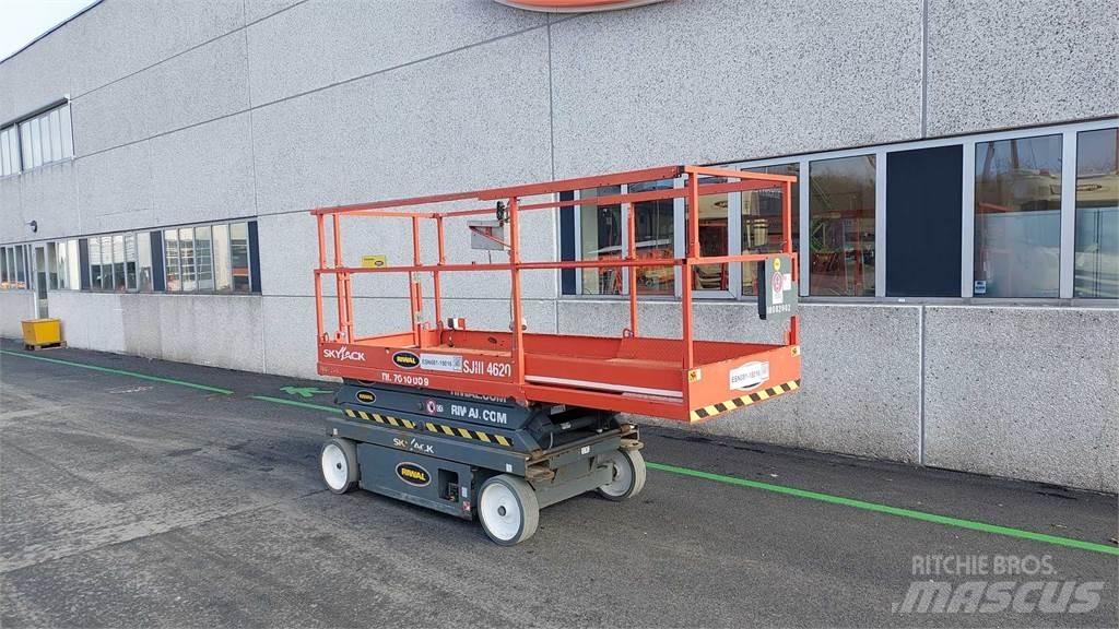 SkyJack SJIII4620 Schaarhoogwerkers