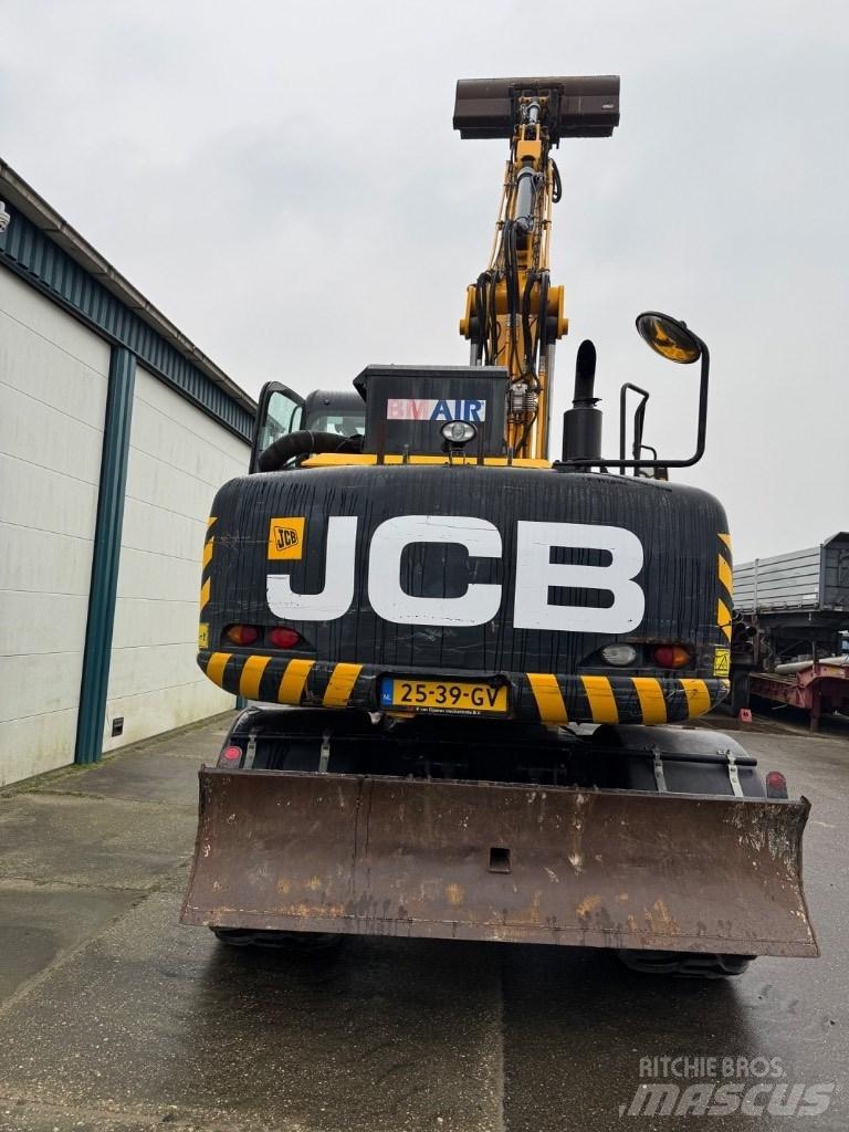JCB 140w Rupsgraafmachines