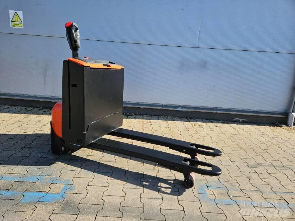 BT LWE 140 Electro-pallettrucks