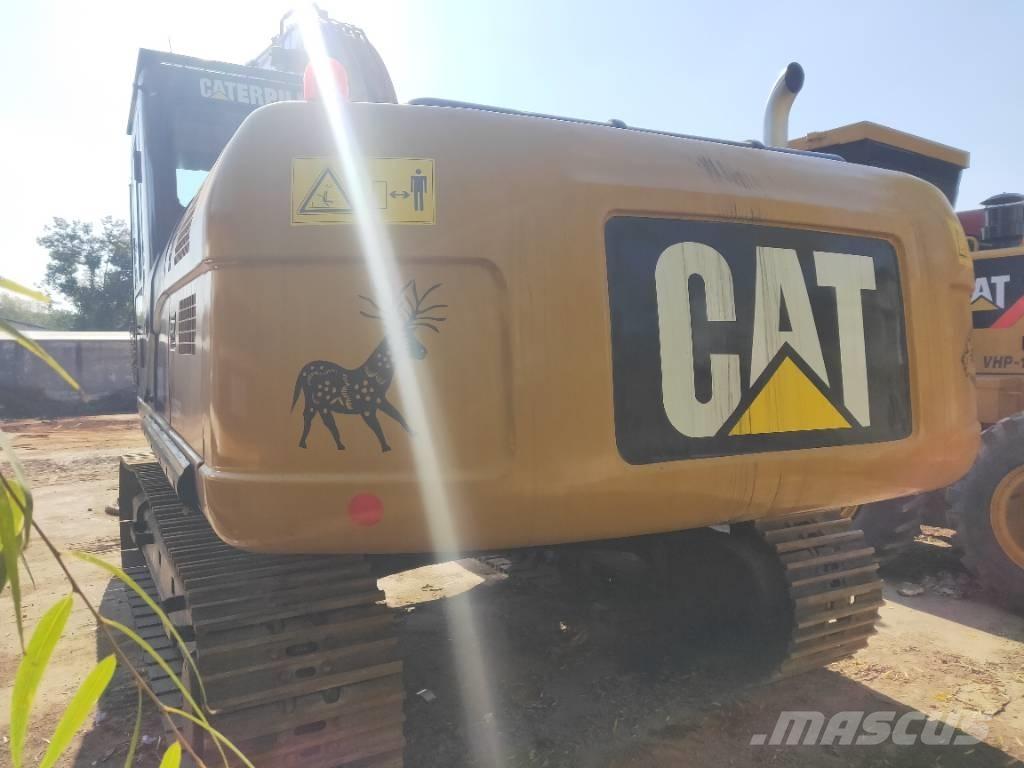 CAT 330D Rupsgraafmachines