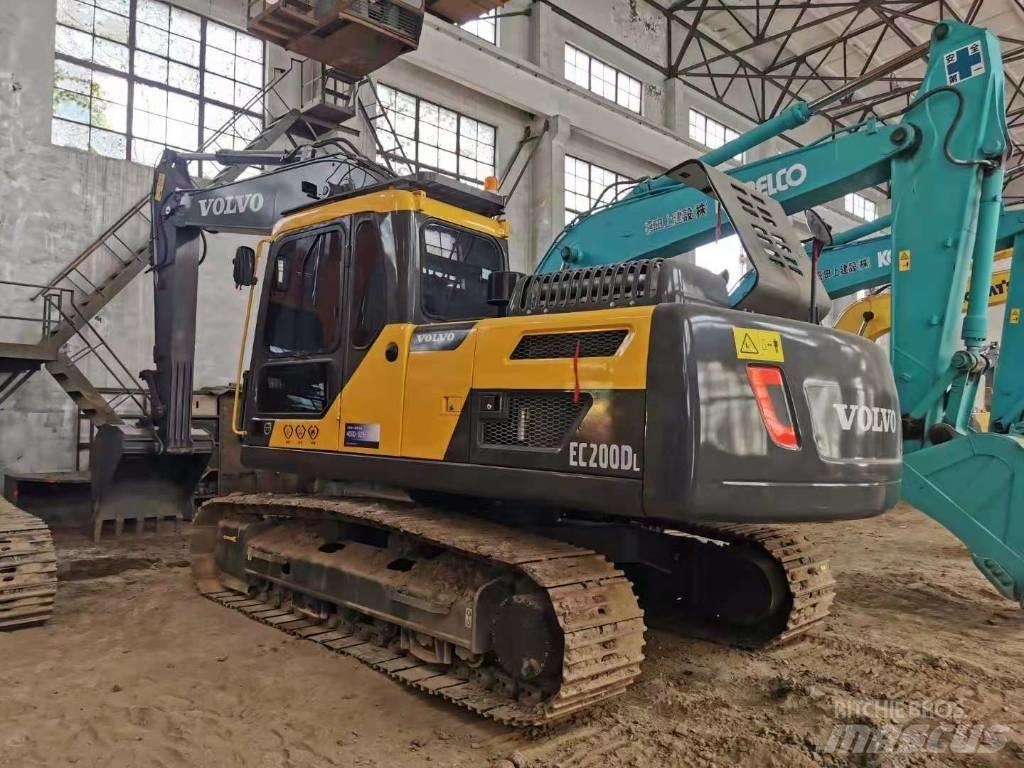 Volvo EC200D Rupsgraafmachines
