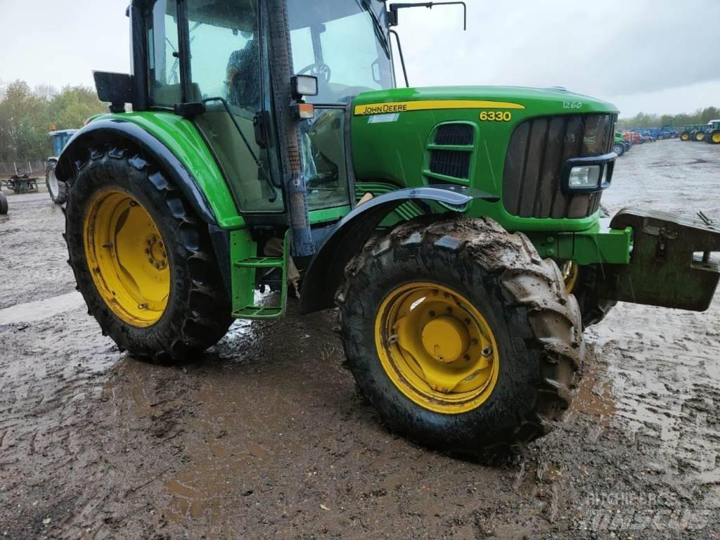 John Deere 6330 Tractoren