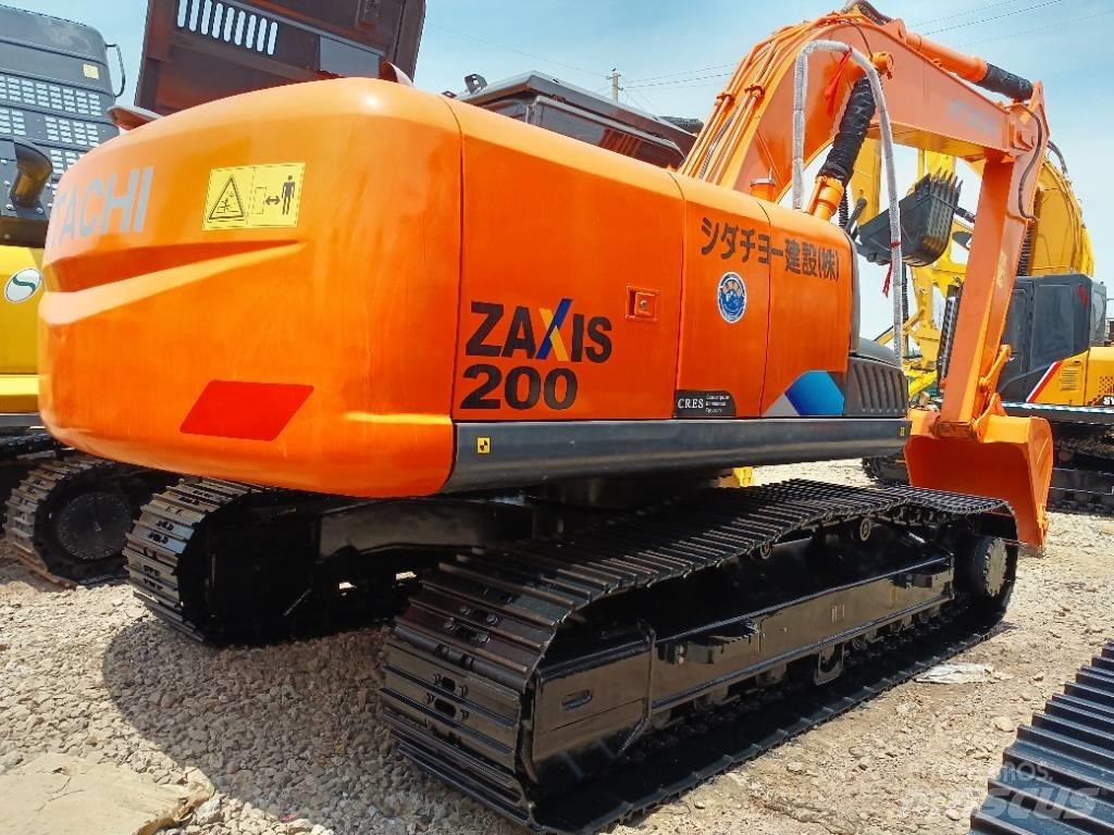 Hitachi ZX 200 Rupsgraafmachines