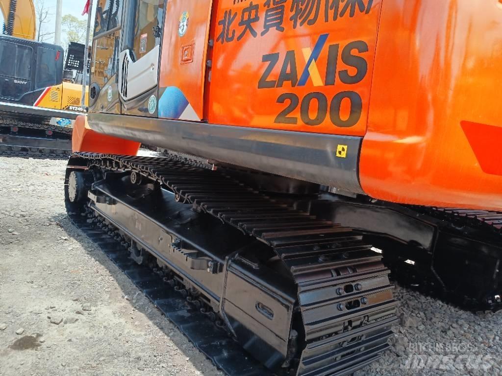 Hitachi ZX 200 Rupsgraafmachines