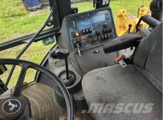 DEERE 310L EP Graaf-laadcombinaties