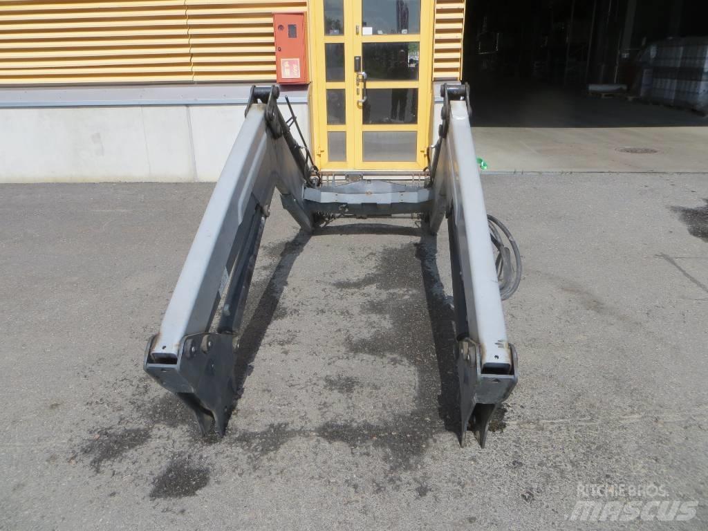 Quicke Q65 Voorladers en gravers