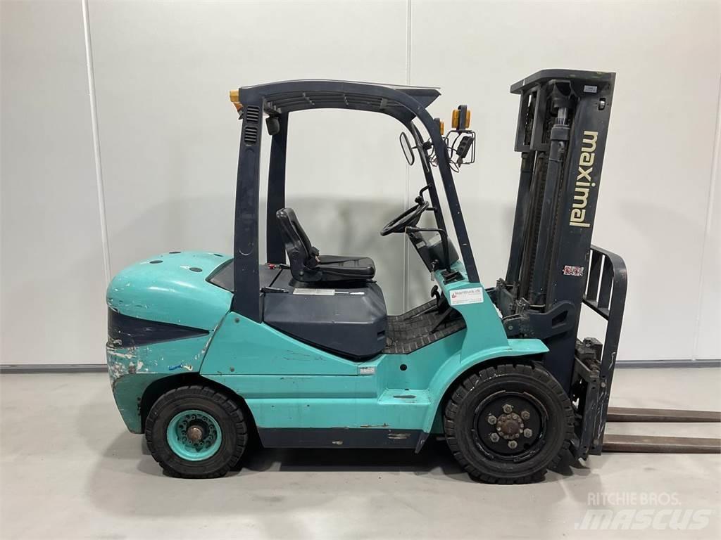 Maximal FD35T Diesel heftrucks