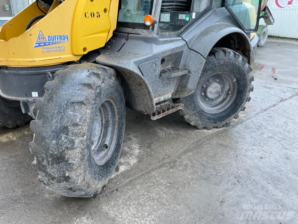 Mecalac AS900 Wielladers
