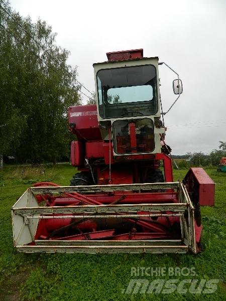 Sampo-Rosenlew 360 Maaidorsmachines