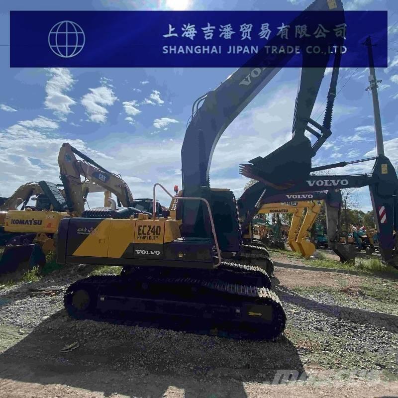 Volvo EC 240 D Rupsgraafmachines