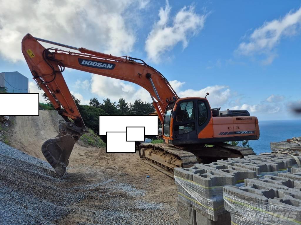 Doosan DX 300 LCA Rupsgraafmachines