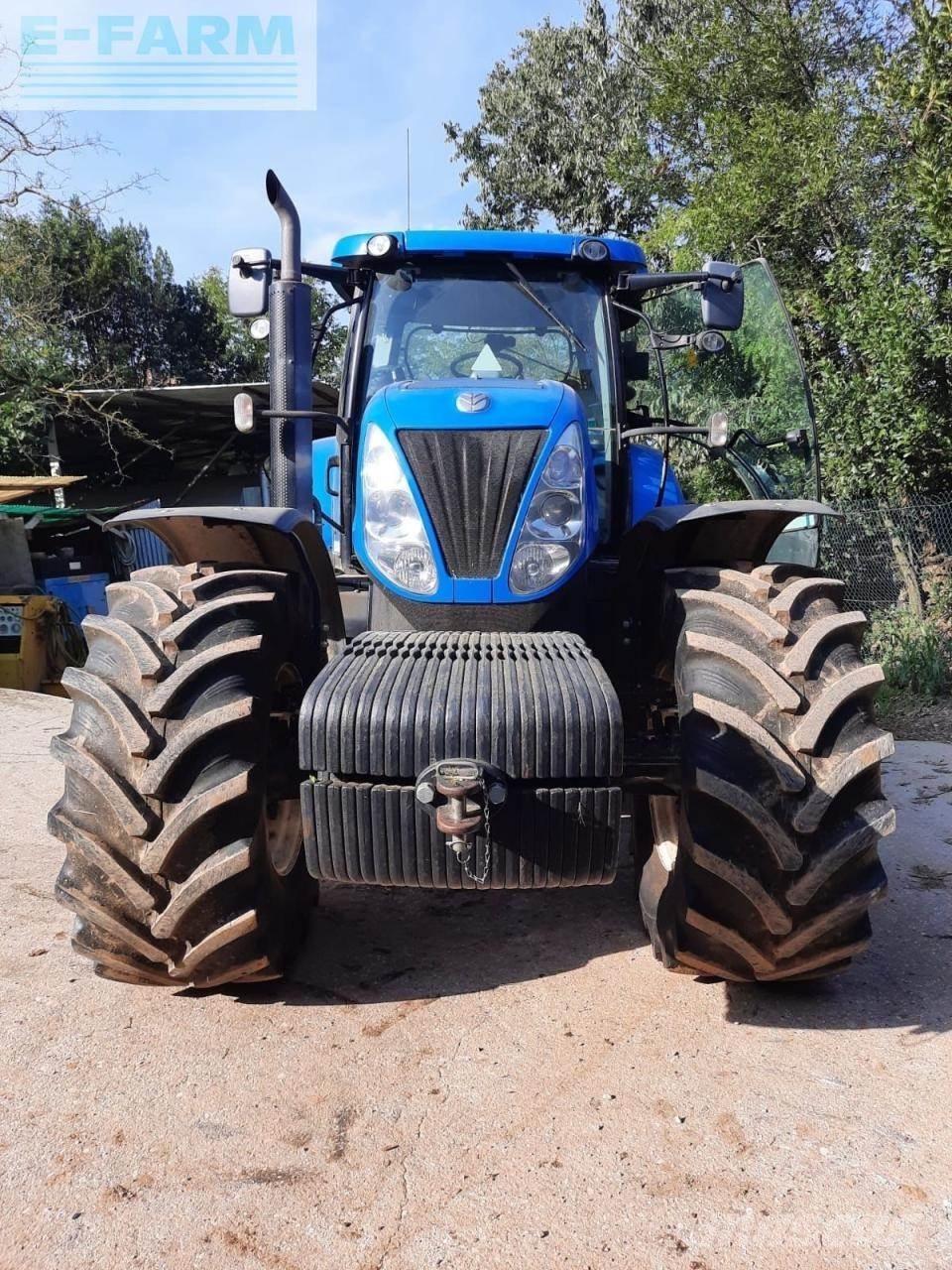 New Holland T7070 Tractoren