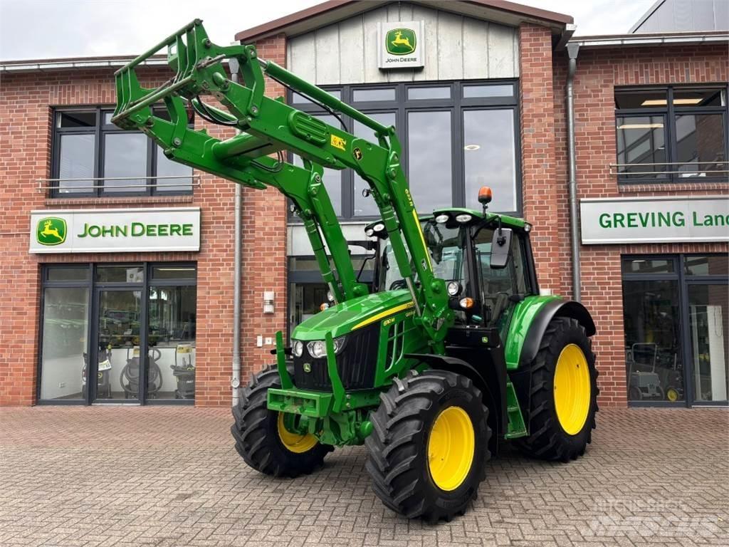 John Deere 6110M Tractoren