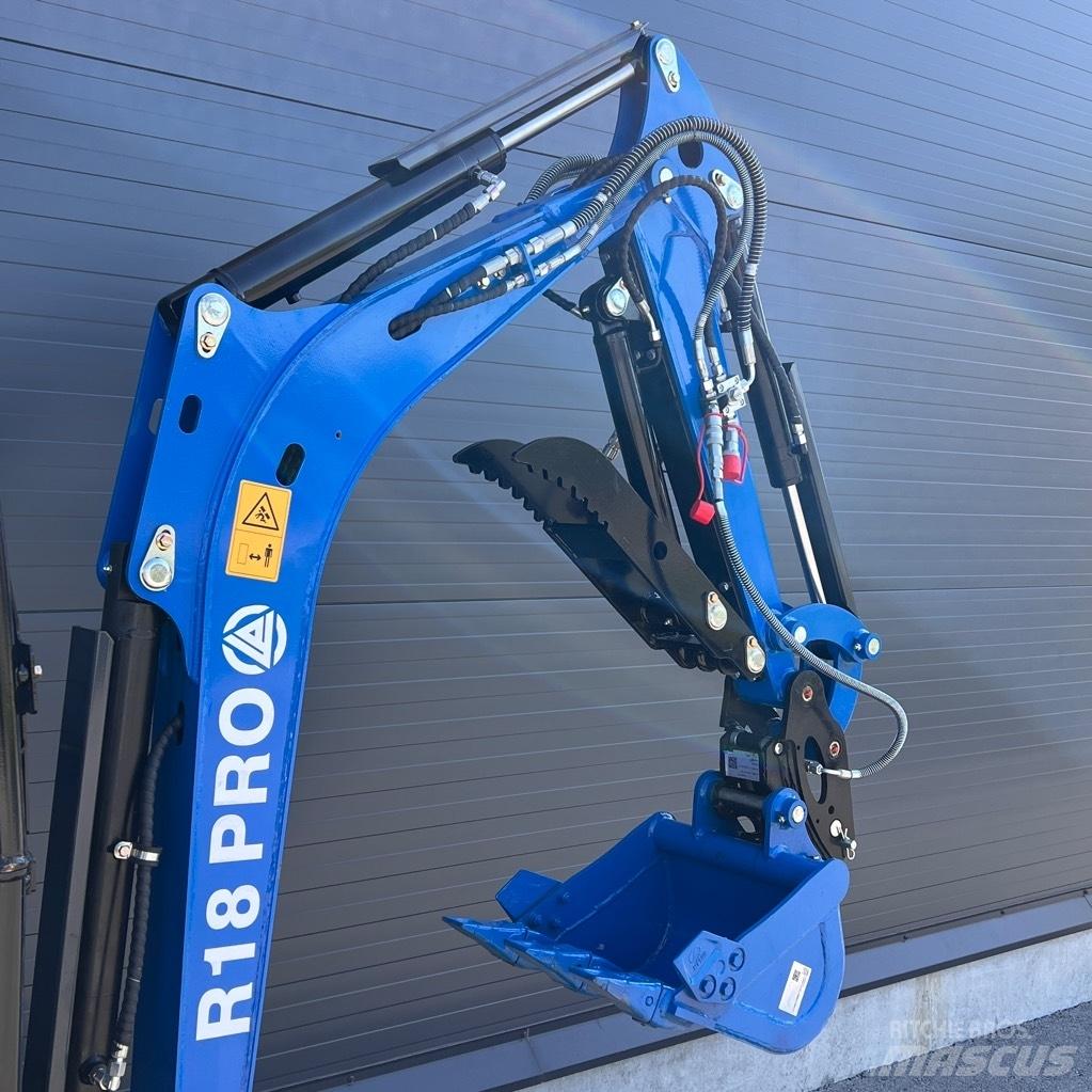 Rippa R18 Pro Minigraafmachines < 7t