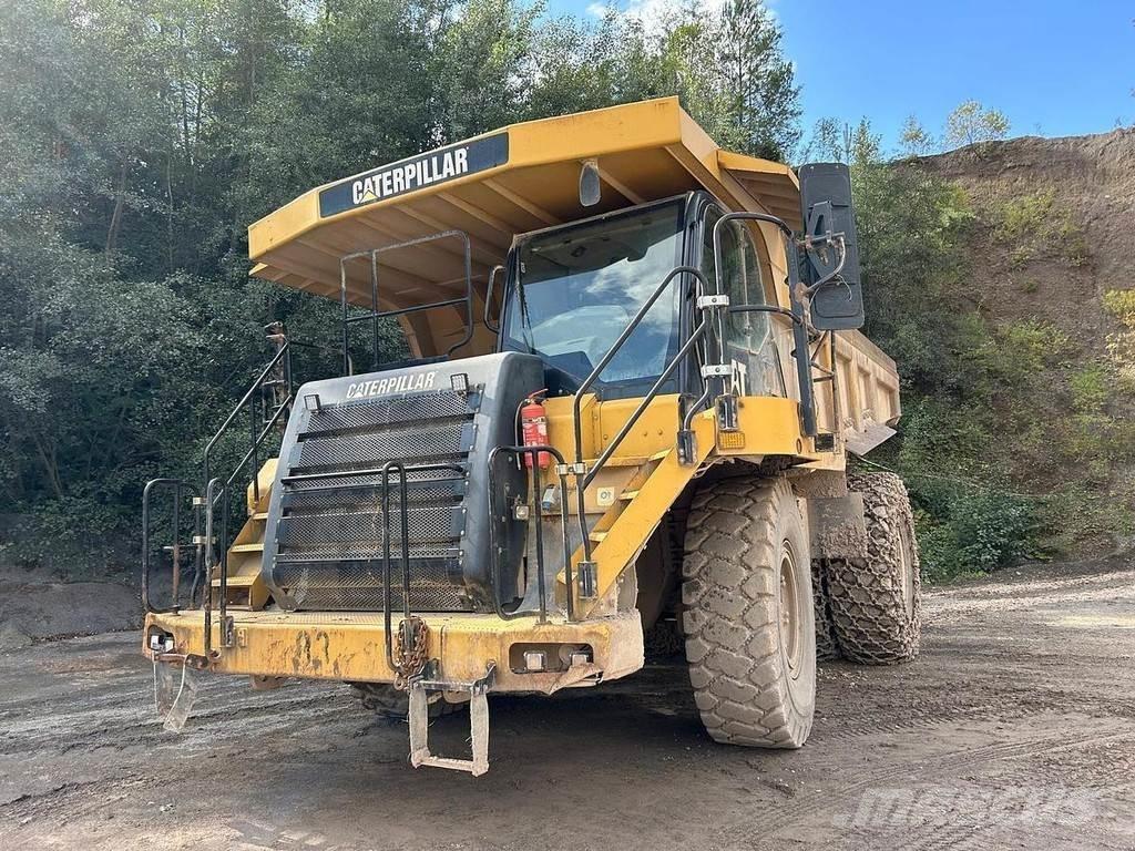 CAT 773F Starre dumptrucks