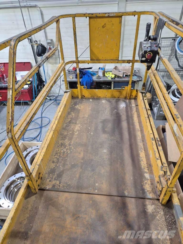 Haulotte Compact 12 Schaarhoogwerkers