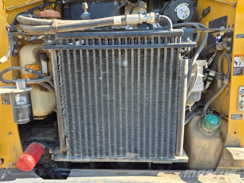 John Deere 312 Schrankladers