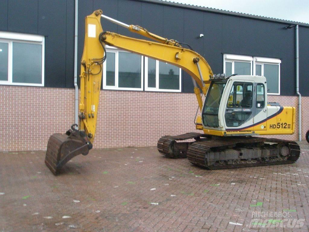 Kato HD512-3 Rupsgraafmachines