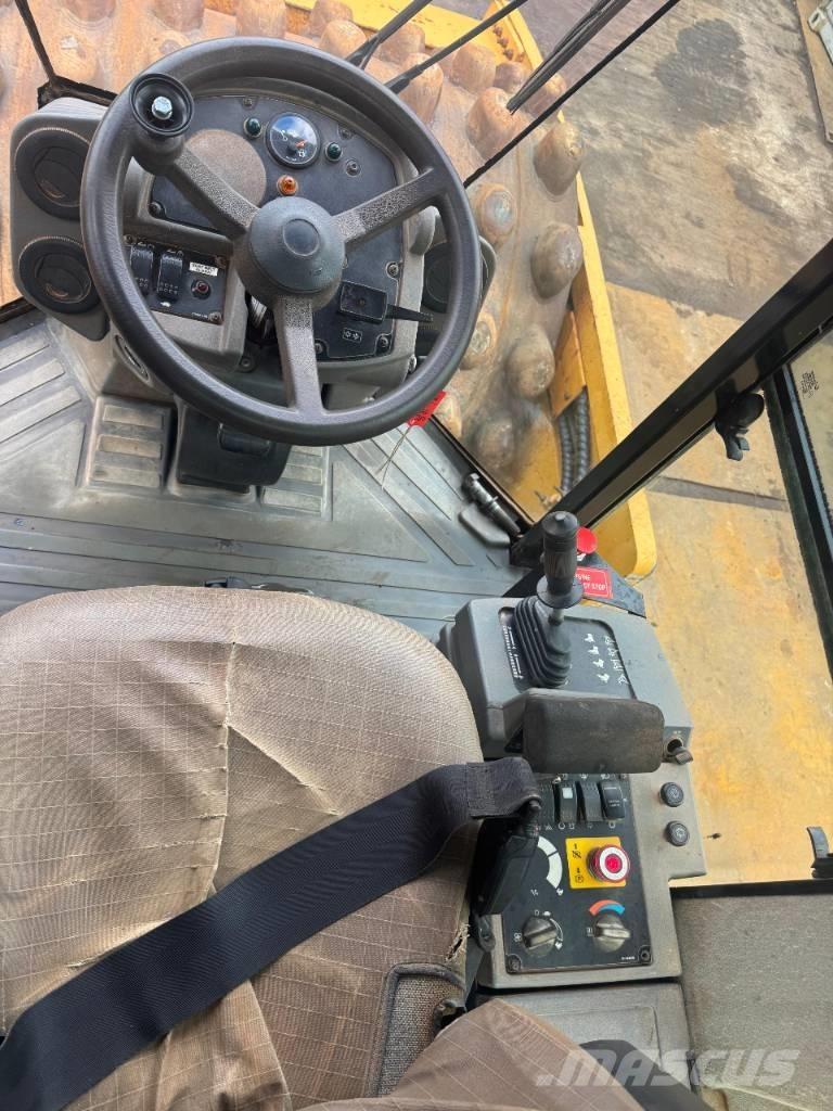 CAT CP 76 Trilrolwalsen