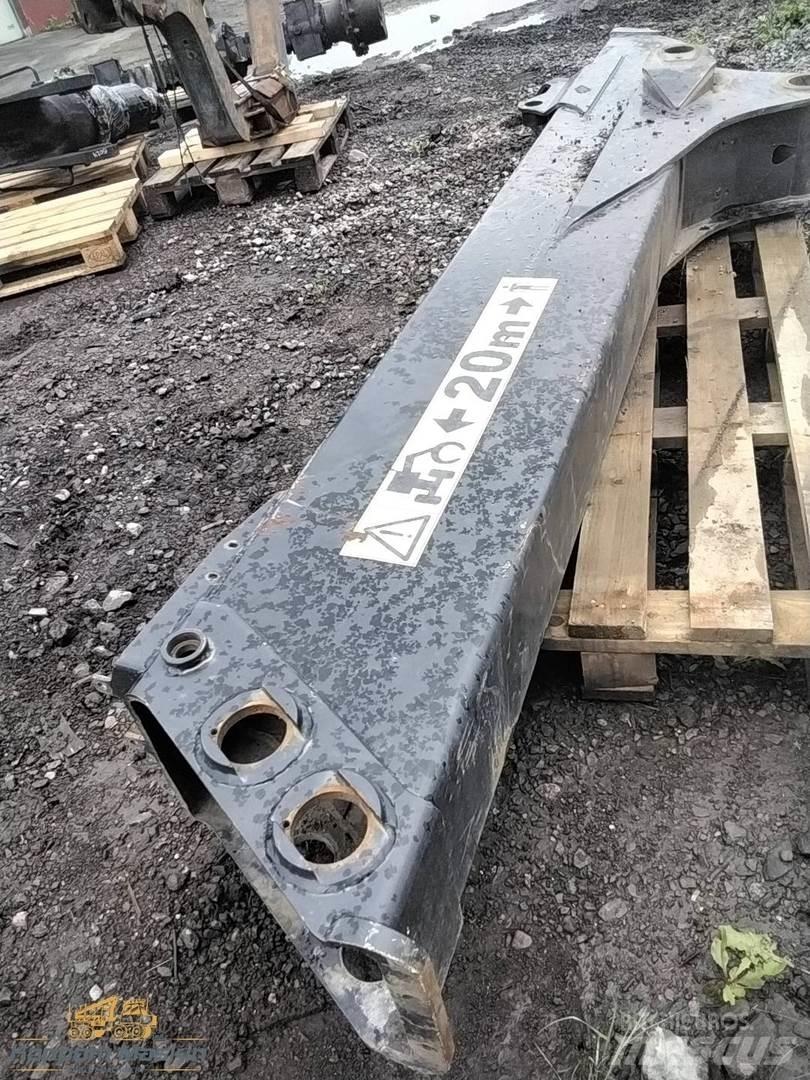 Komatsu 165 Uitrijwagenkranen
