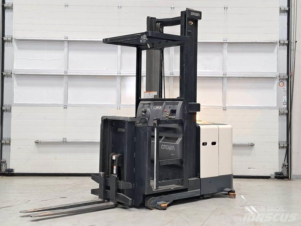 Crown SP3512 Orderpicker voor laag niveau