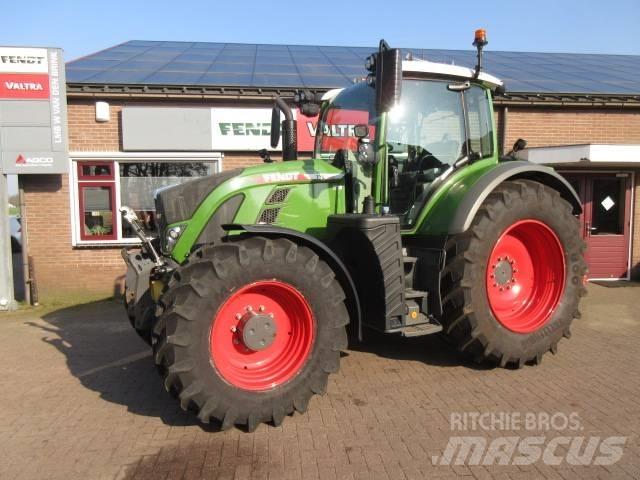 Fendt 718 GEN6 Tractoren