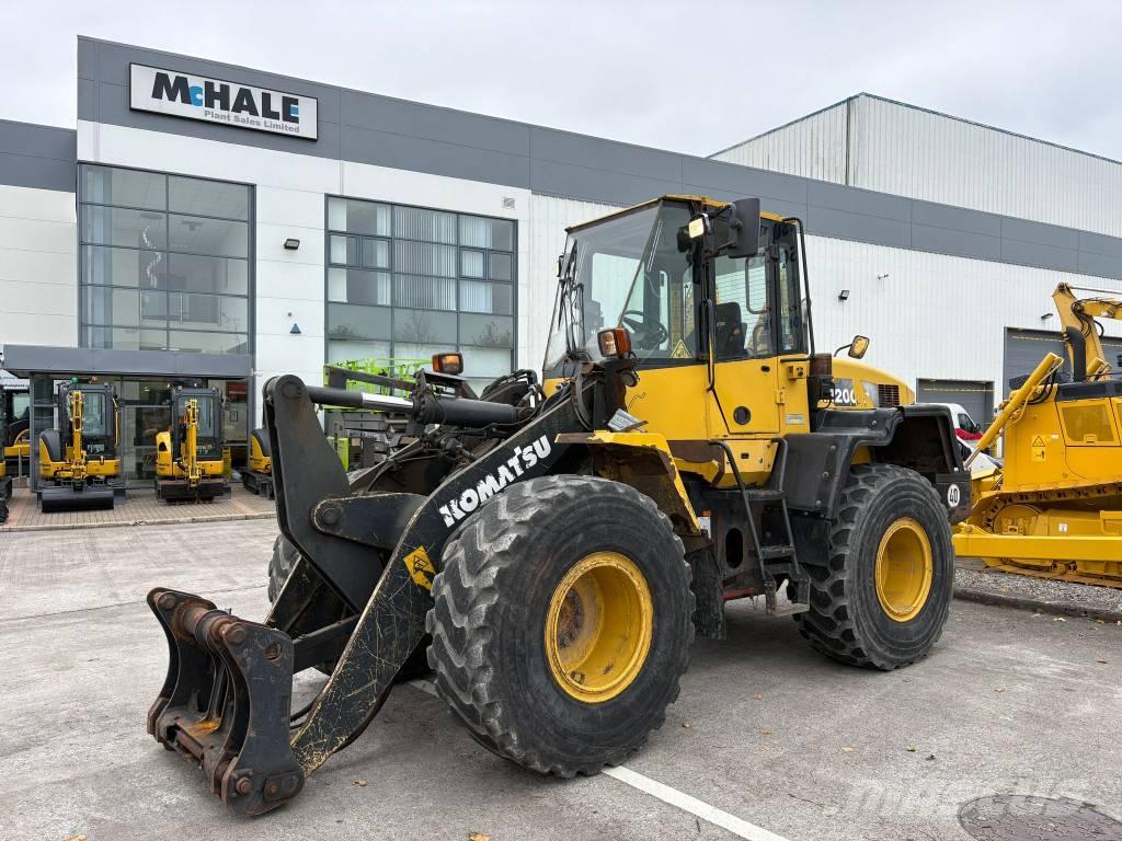 Komatsu WA200-6 Wielladers