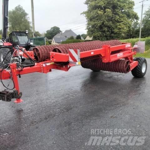 Quivogne ROLLMOT 830 Overige grondbewerkingsmachines en accessoires