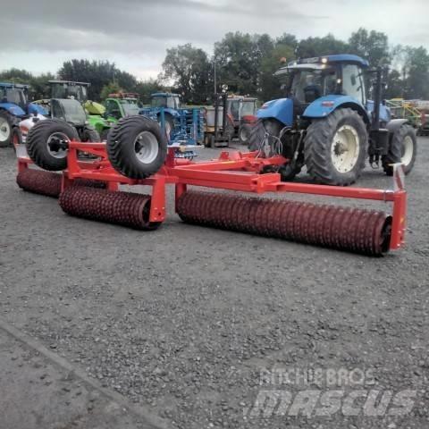 Quivogne ROLLMOT 830 Overige grondbewerkingsmachines en accessoires