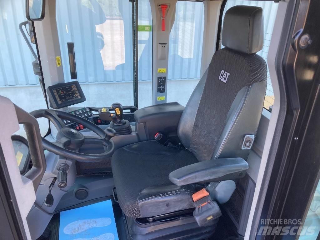CAT 938M Wielladers
