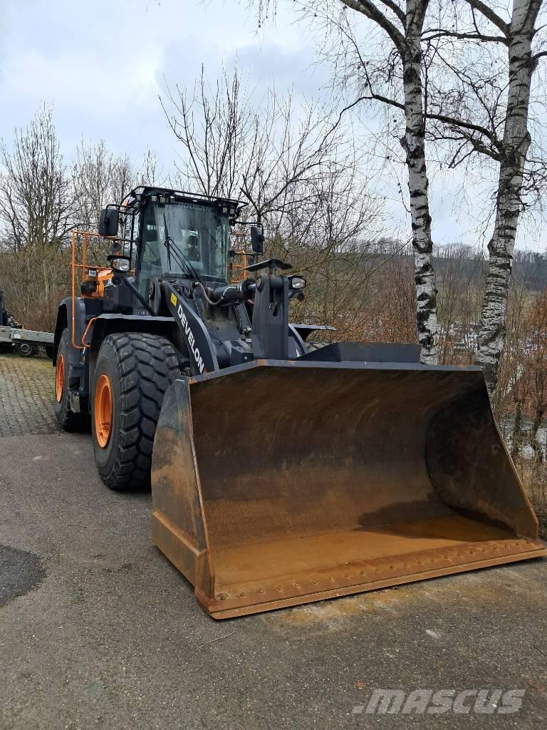 Develon DL 420 CVT-7 Wielladers