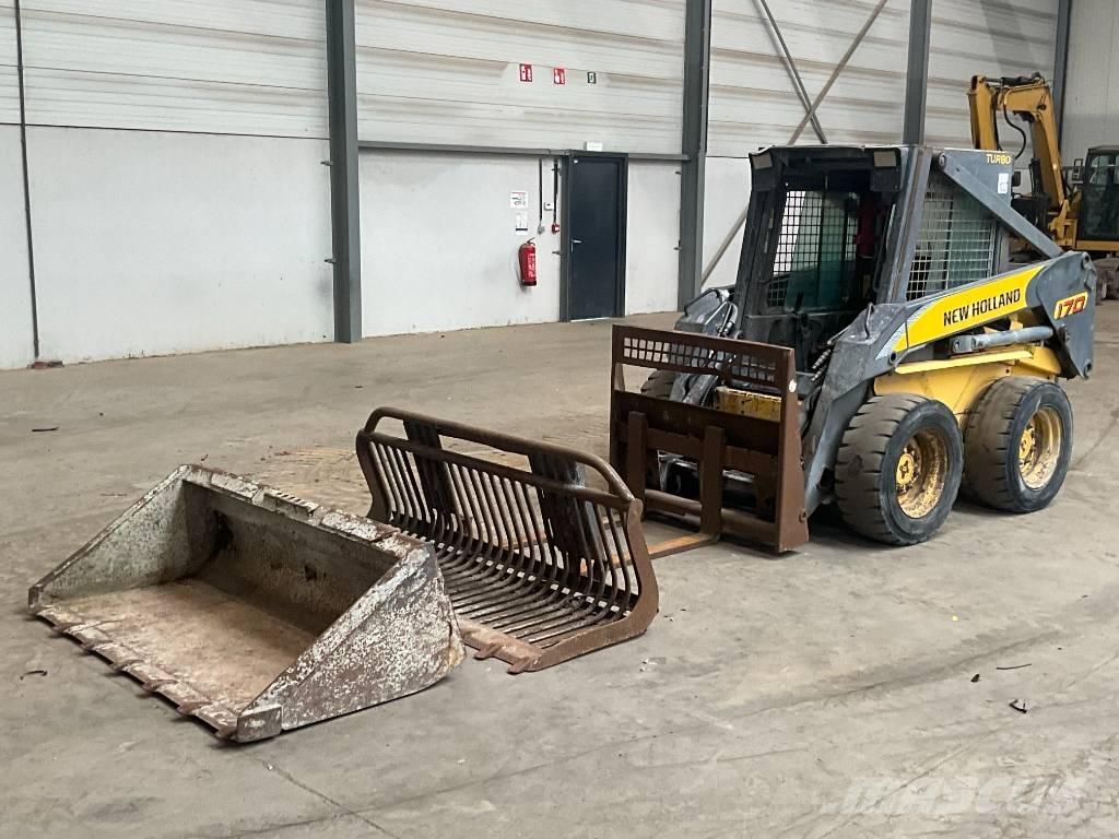 New Holland S 170 Schrankladers