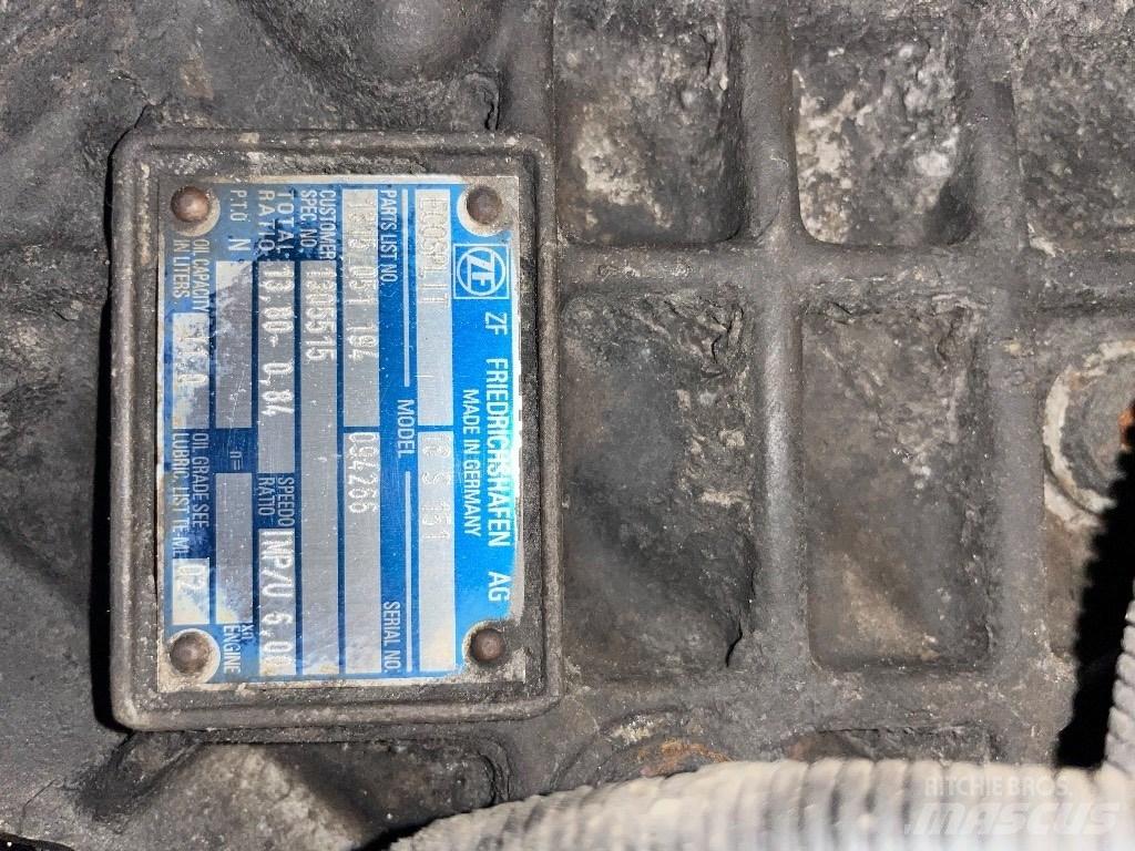 DAF 16S151 Versnellingsbakken
