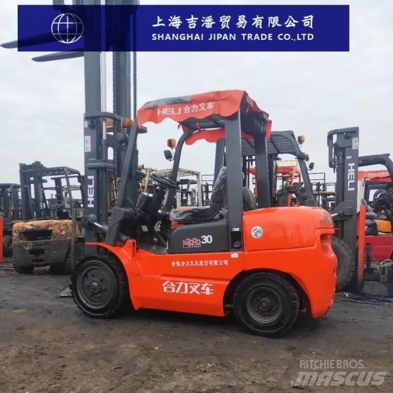 Heli H2000 30 Diesel heftrucks