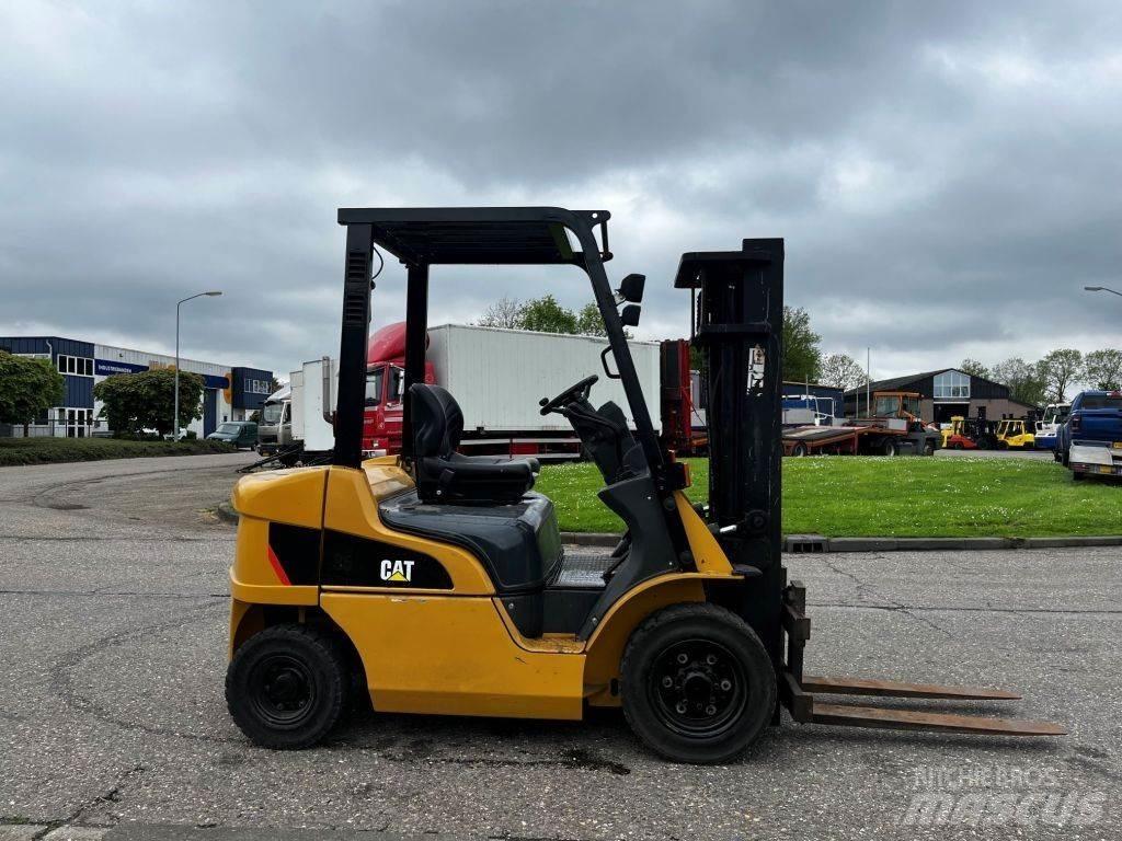 CAT DP25NT Diesel heftrucks