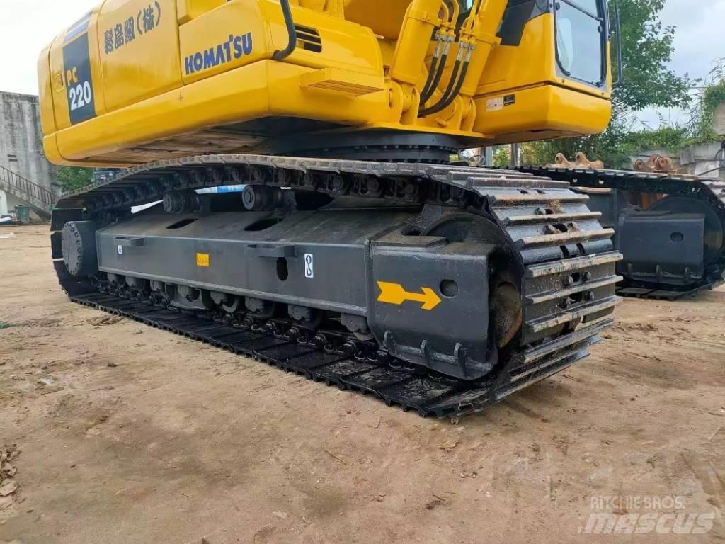 Komatsu PC 220 Rupsgraafmachines