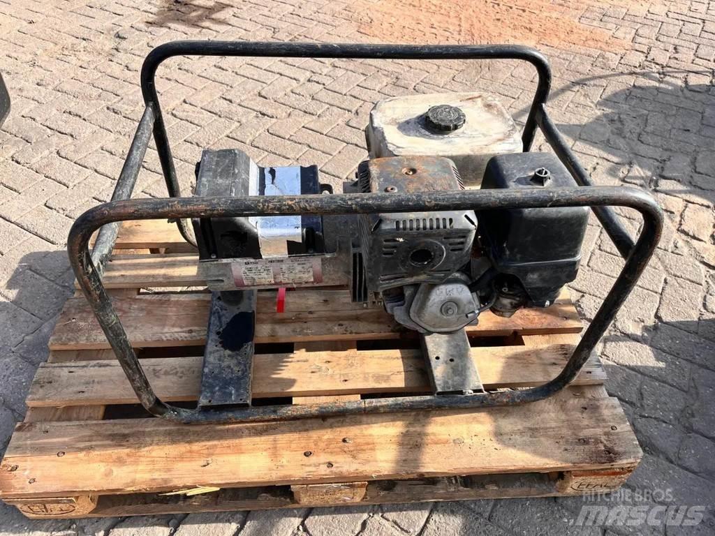 Europower EP7000 Benzine generatoren