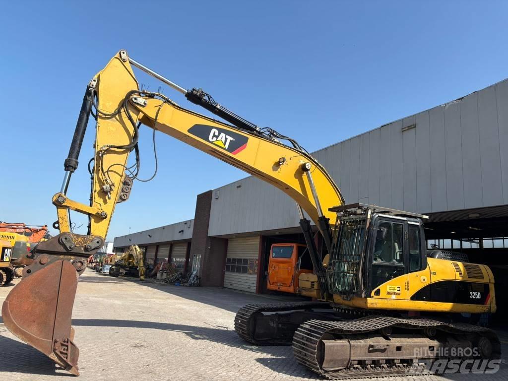 CAT 325 D L Rupsgraafmachines