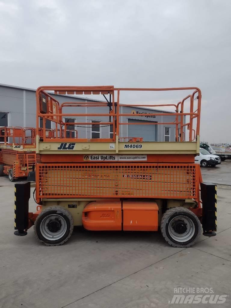 JLG M 4069 Schaarhoogwerkers