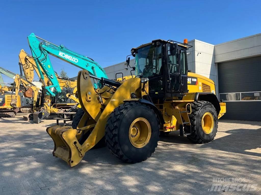 CAT 926M Wielladers