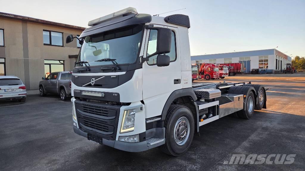 Volvo FM410 6x2*4 Vrachtwagen met containersysteem