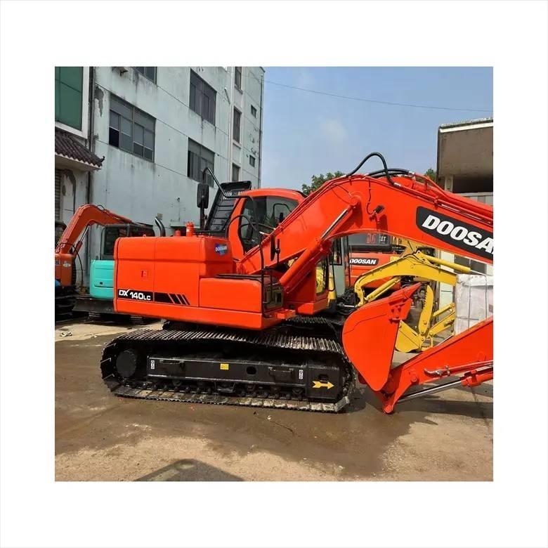 Doosan DX140LC Rupsgraafmachines
