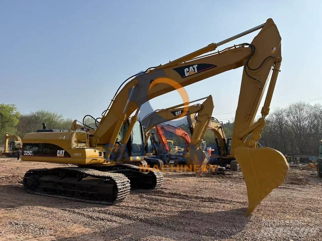 CAT 325 CL Rupsgraafmachines