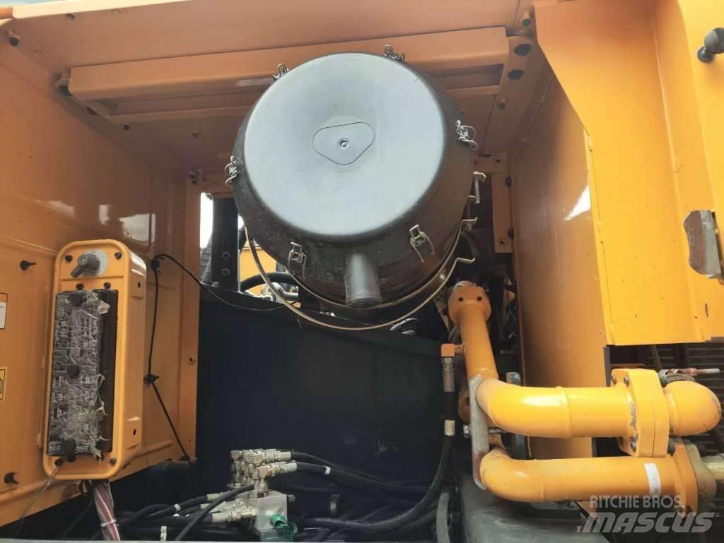 Hyundai 520L-9VS Rupsgraafmachines